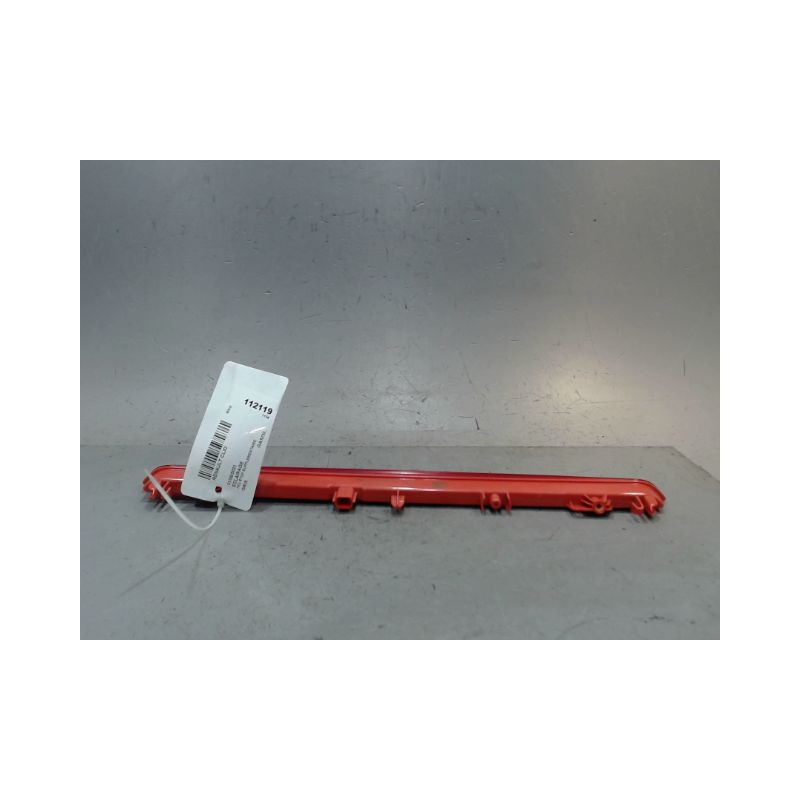 FEUX STOP SUPPLEMENTAIRE RENAULT CLIO