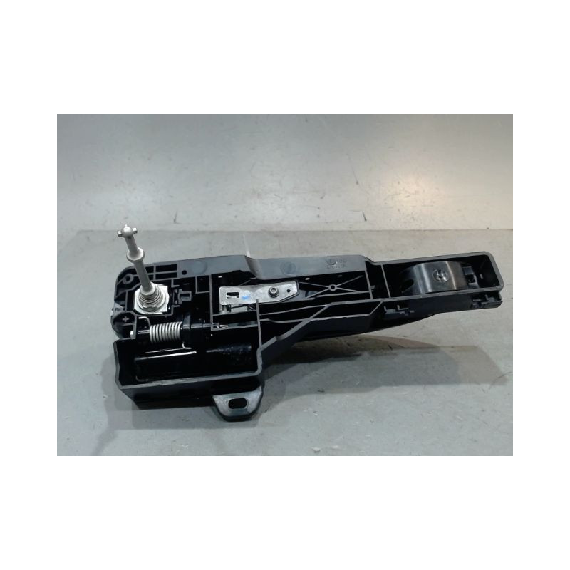 POIGNEE EXTERIEURE PORTE AVANT GAUCHE RENAULT CLIO