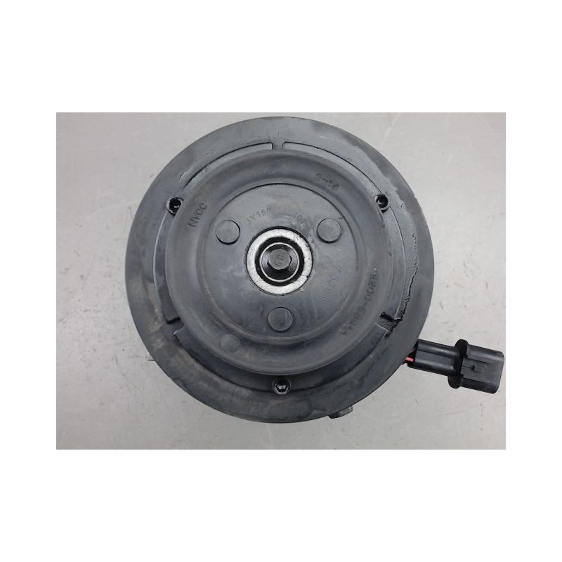 COMPRESSEUR AIR CONDITIONNE HYUNDAI I20