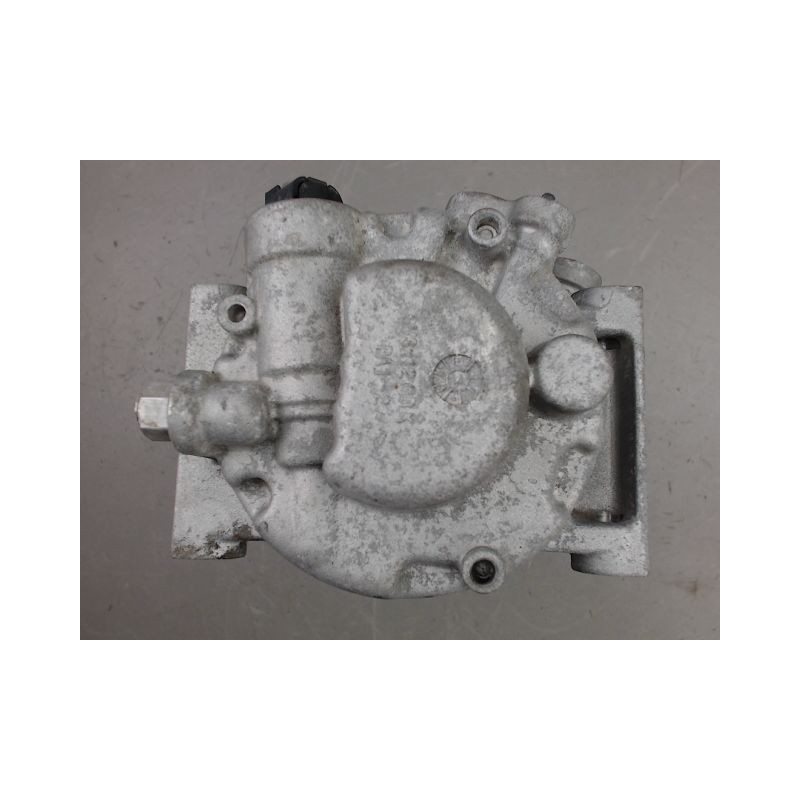 COMPRESSEUR AIR CONDITIONNE HYUNDAI I20