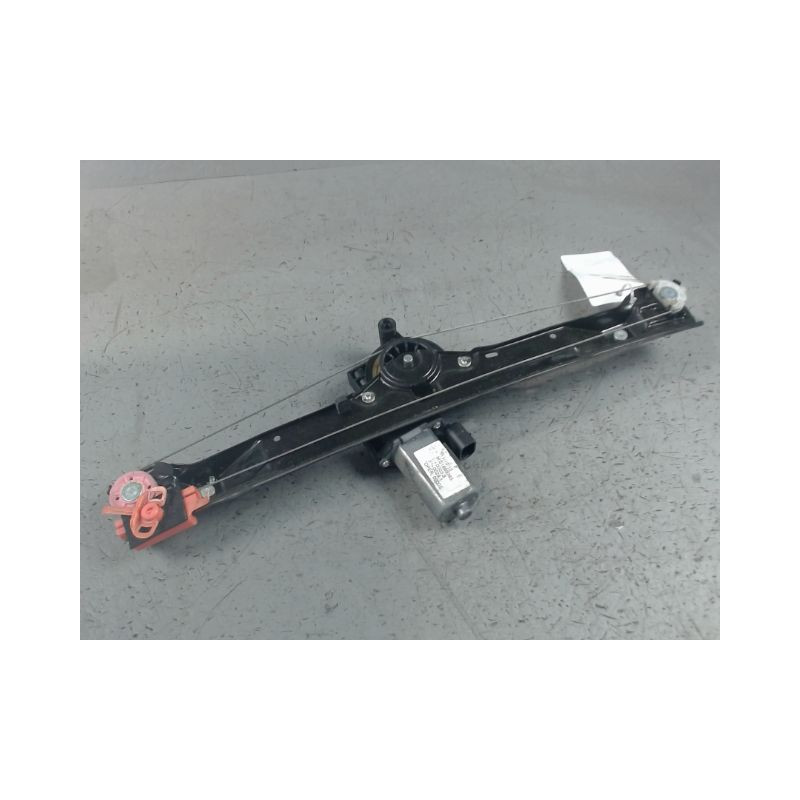 MECANISME+MOTEUR LEVE-GLACE AVANT GAUCHE FIAT GRANDE PUNTO 2005-