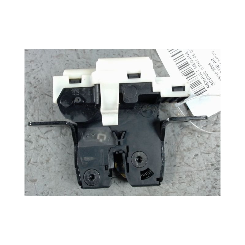 SERRURE HAYON  RENAULT SCENIC II PH1 02-06