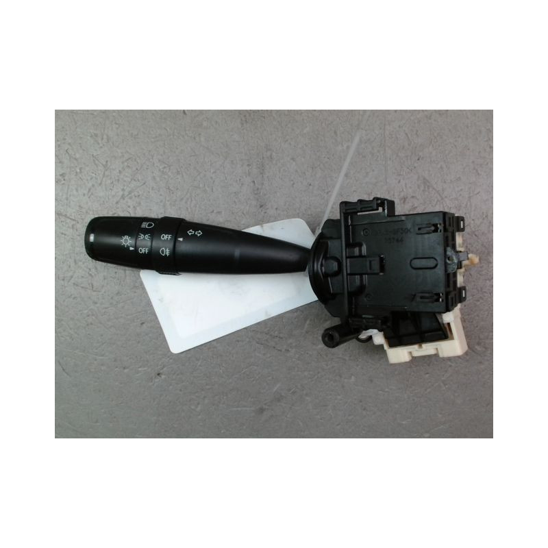 COMMANDE ECLAIRAGE SUZUKI SWIFT