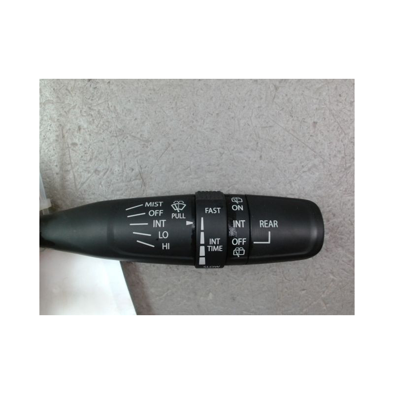 COMMANDE ESSUIE GLACE SUZUKI SWIFT
