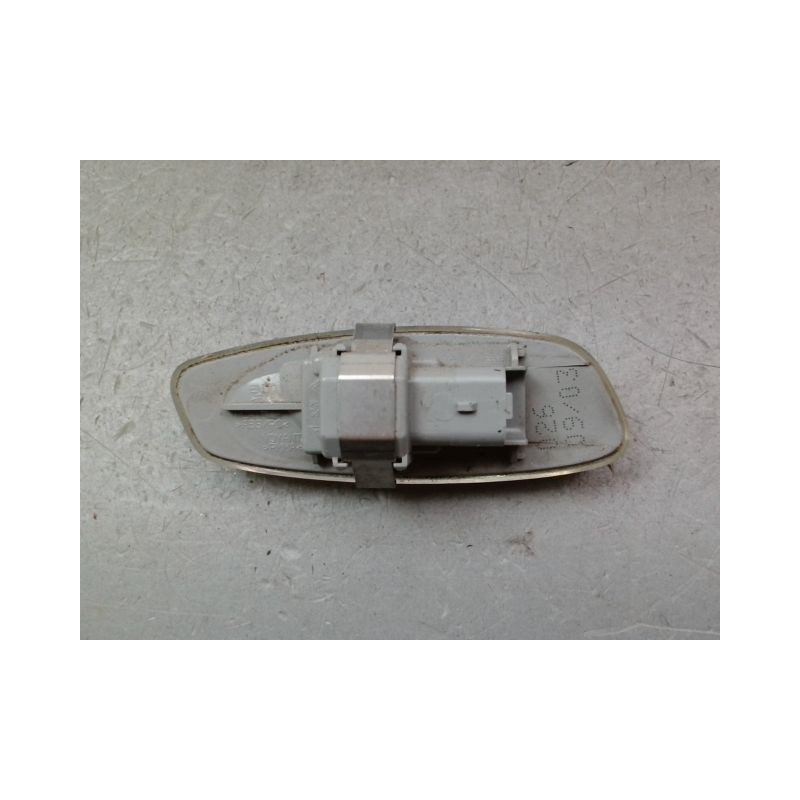 REPETITEUR RETROVISEUR GAUCHE CITROEN C4 PICASSO MONOSP. I 2007-2013
