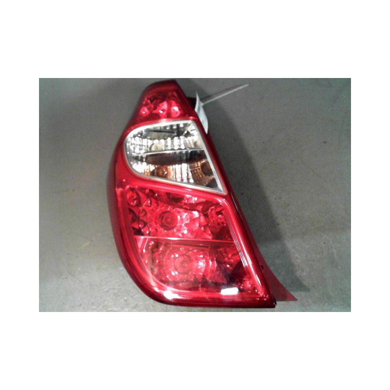 FEU ARRIERE GAUCHE  HYUNDAI I10