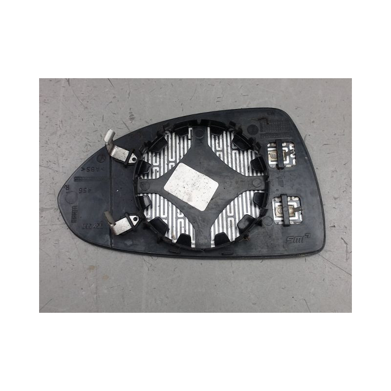 GLACE RETROVISEUR EXT D OPEL CORSA
