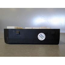 BOITE A FUSIBLES RENAULT MEGANE
