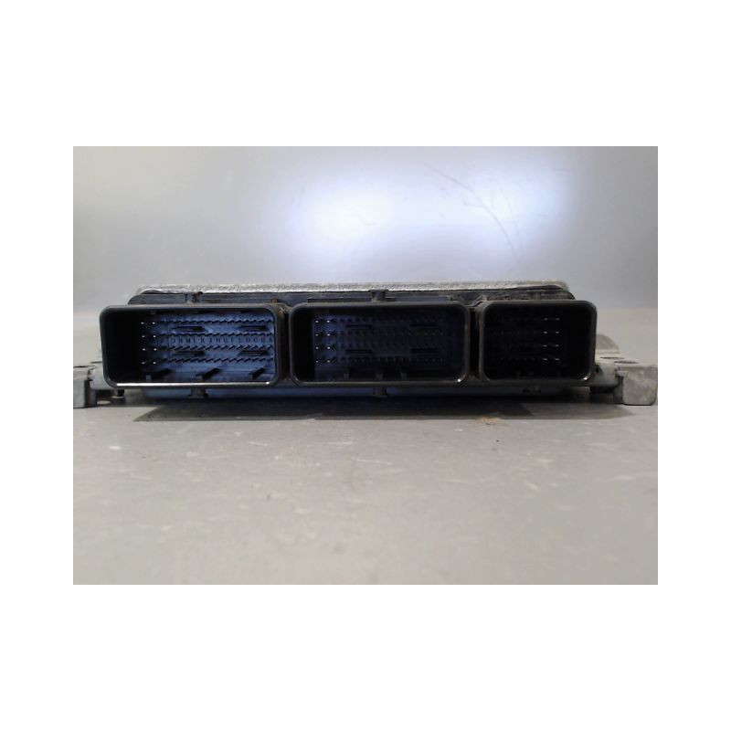 CALCULATEUR MOTEUR NISSAN QASHQAI