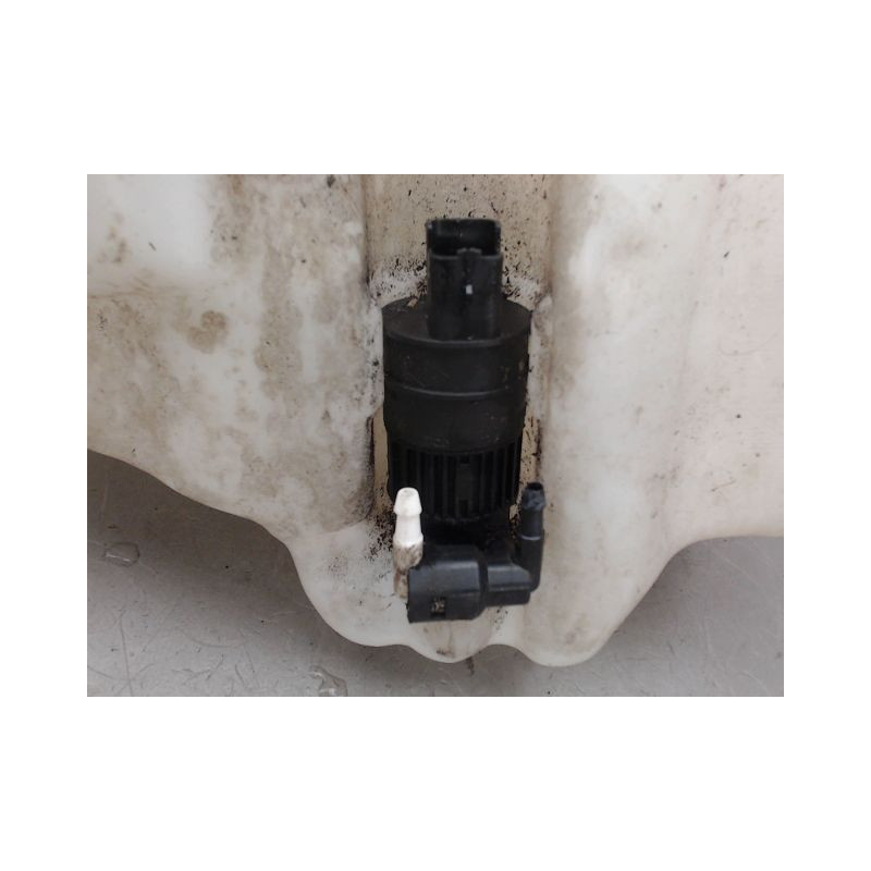 RESERVOIR LAVE-GLACE AVANT RENAULT CLIO