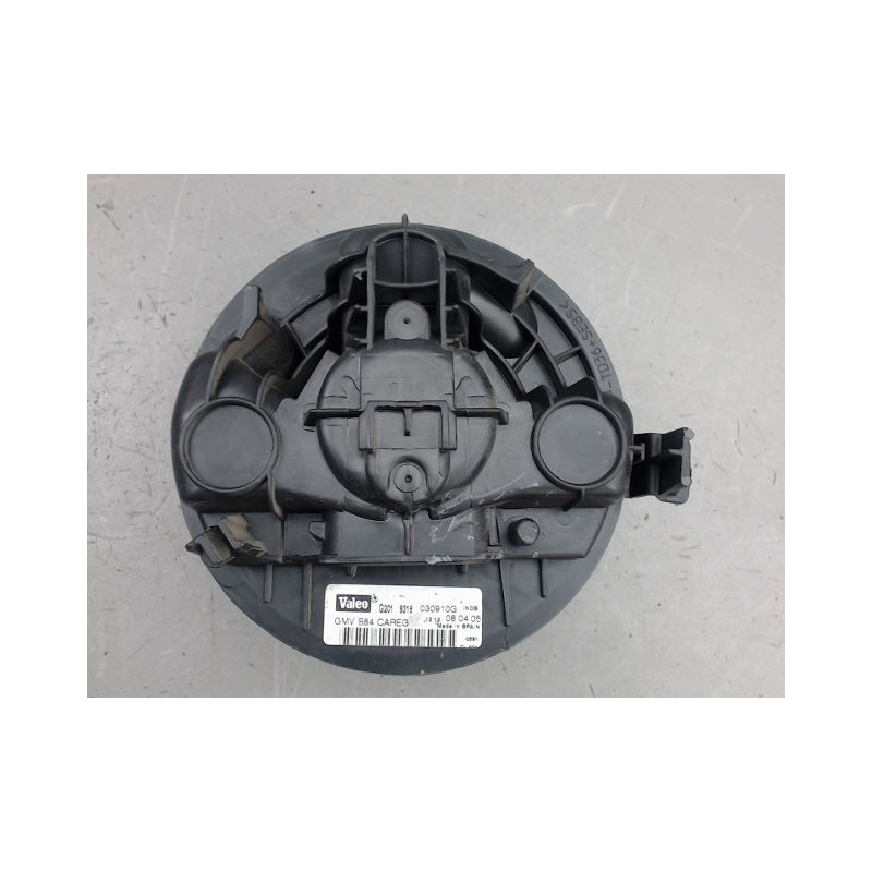 MOTEUR VENTILATEUR CHAUFFAGE RENAULT MEGANE
