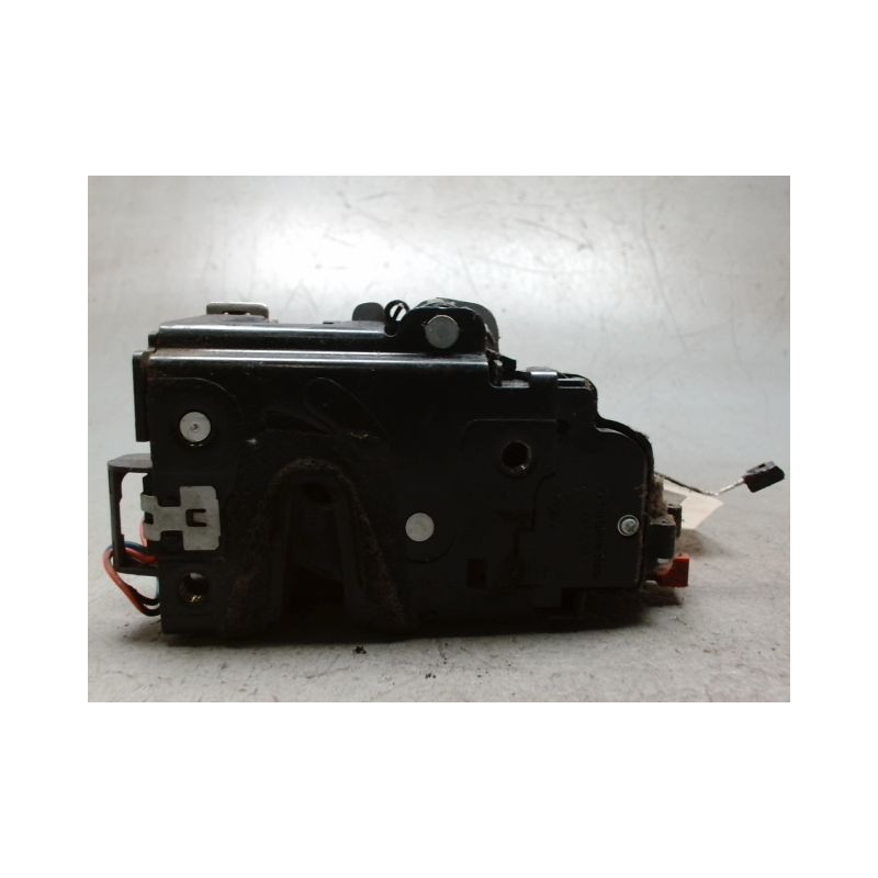 SYSTEME CONDAMNATION AVANT GAUCHE SKODA ROOMSTER