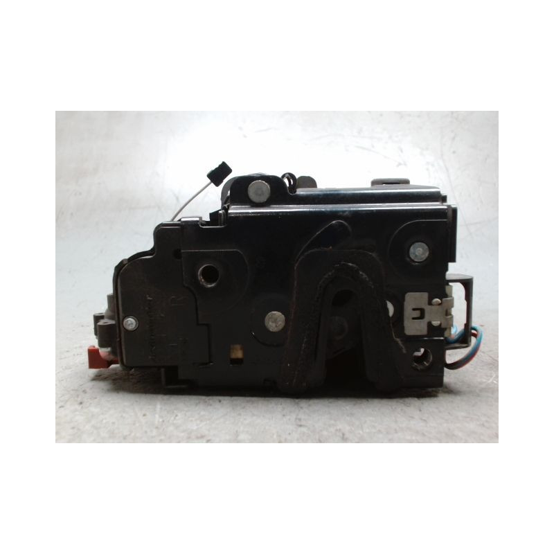 SYSTEME CONDAMNATION AVANT DROIT SKODA FABIA 2007-