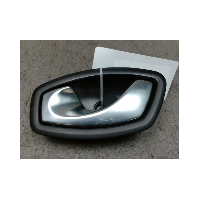 POIGNEE INTERIEURE PORTE AVANT GAUCHE RENAULT TRAFIC