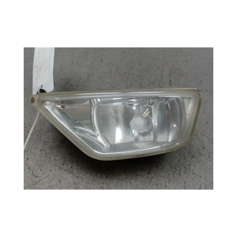 PHARE ANTIBROUILLARD AVANT GAUCHE FORD FOCUS CLIPPER 98-04