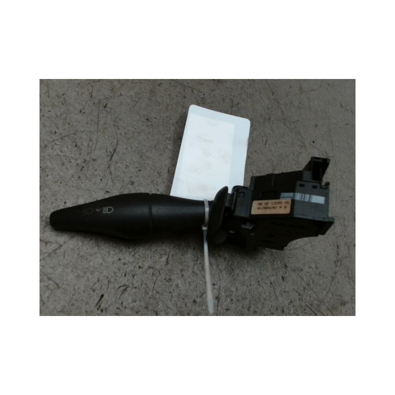 COMMANDE CLIGNOTANT FORD FOCUS CLIPPER 98-04