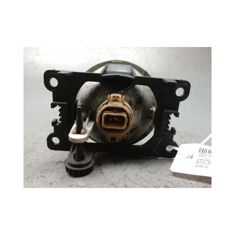 PHARE ANTIBROUILLARD AVANT DROIT PEUGEOT 207 5P