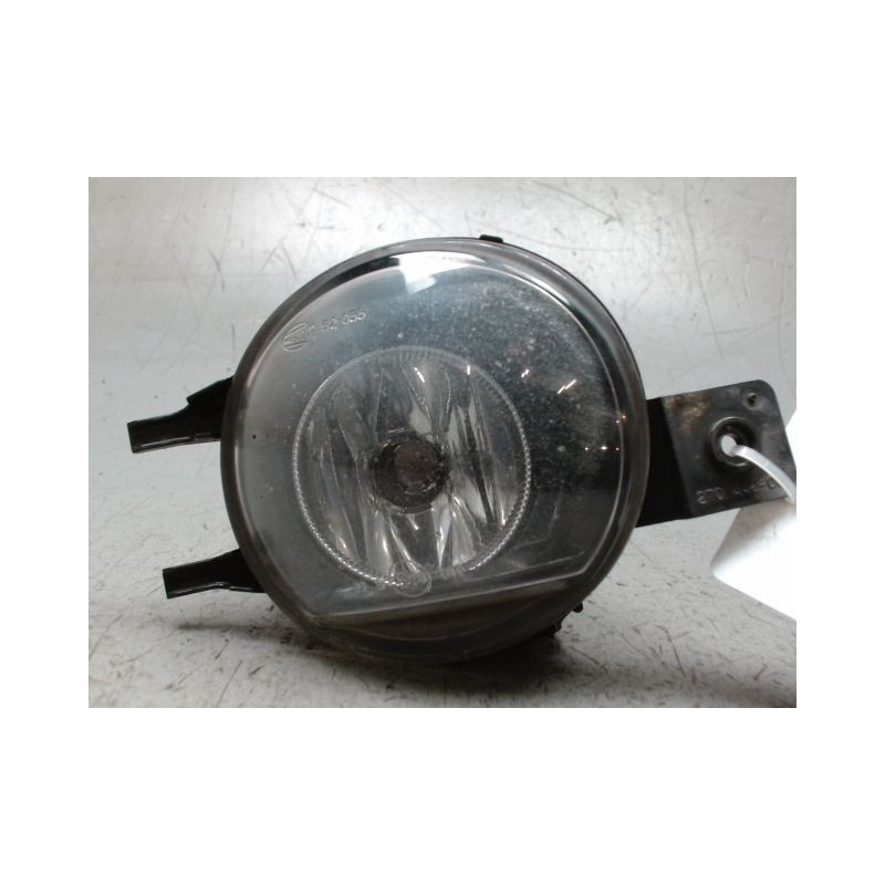 PHARE ANTIBROUILLARD AVANT DROIT TOYOTA YARIS 2003-