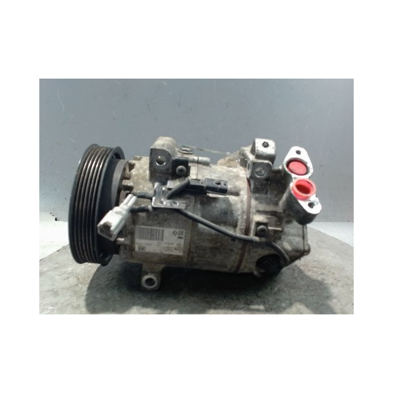 COMPRESSEUR AIR CONDITIONNE RENAULT CLIO IV