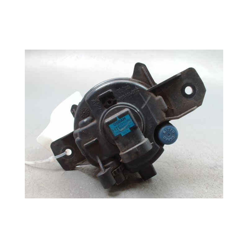 PHARE ANTIBROUILLARD AVANT DROIT NISSAN X - TRAIL 2004-