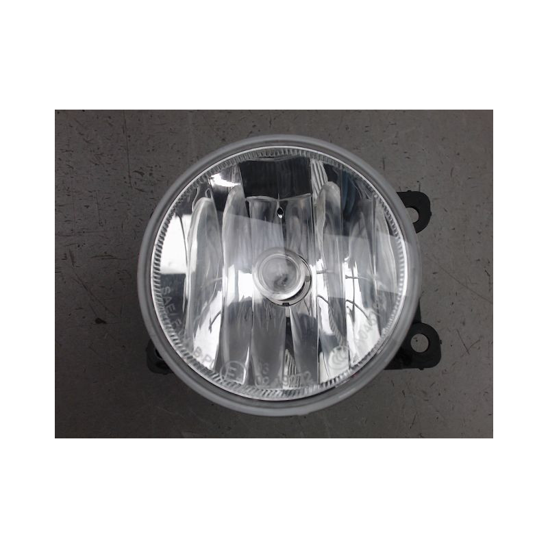 PHARE ANTIBROUILLARD AVANT DROIT CITROEN C3