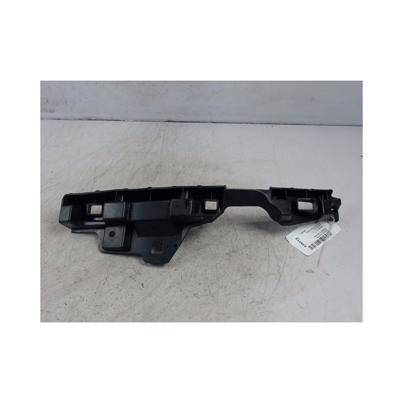 SUPPORT PARE-CHOC AVG RENAULT SCENIC III 2009-