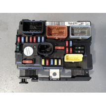 BOITE A FUSIBLES PEUGEOT 207