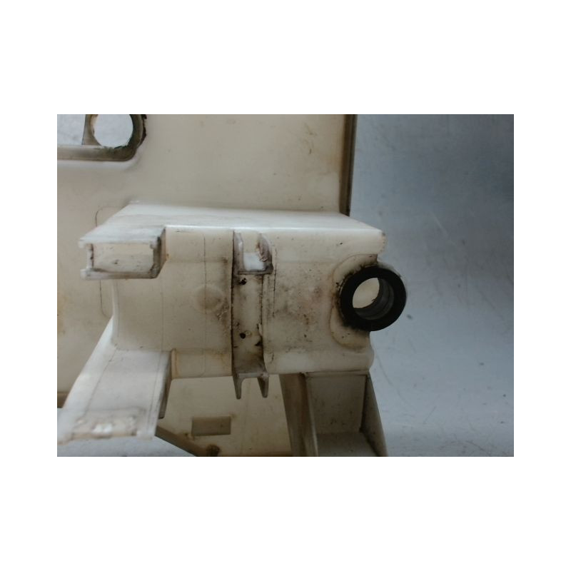RESERVOIR LAVE-GLACE AVANT CITROEN C5 2008-