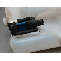 RESERVOIR LAVE-GLACE AVANT RENAULT CLIO III 2009-