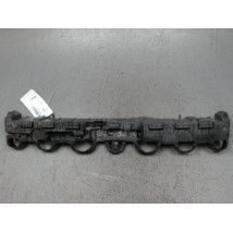 SUPPORT CENTRAL PARE-CHOC ARRIERE  RENAULT CLIO IV 2012-