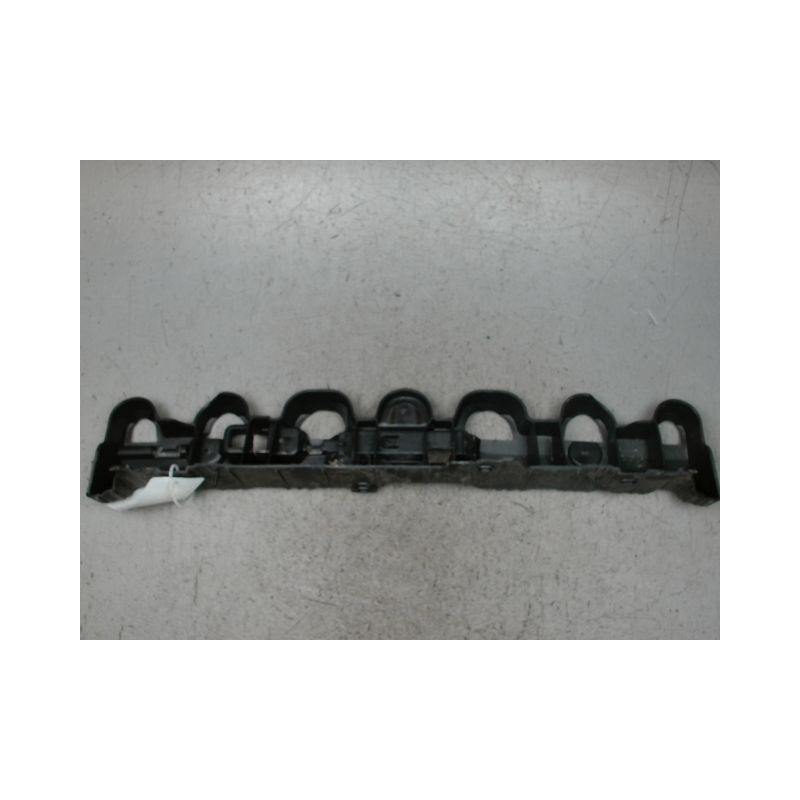 SUPPORT CENTRAL PARE-CHOC ARRIERE  RENAULT CLIO IV 2012-