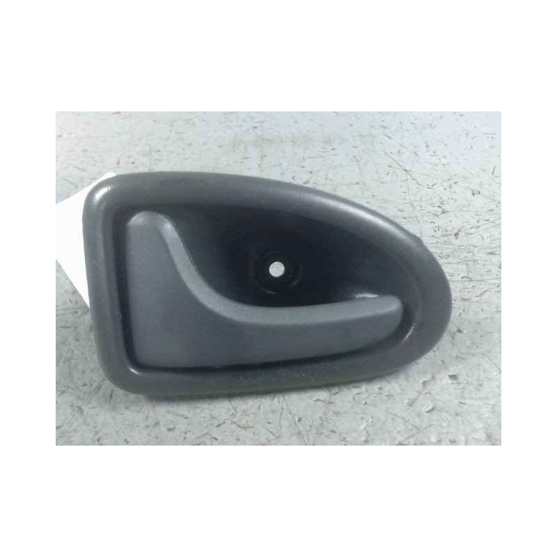 POIGNEE INTERIEURE PORTE AVANT GAUCHE RENAULT TRAFIC