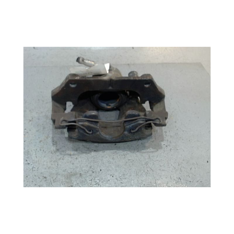 ETRIER DE FREIN AVANT GAUCHE FORD FIESTA