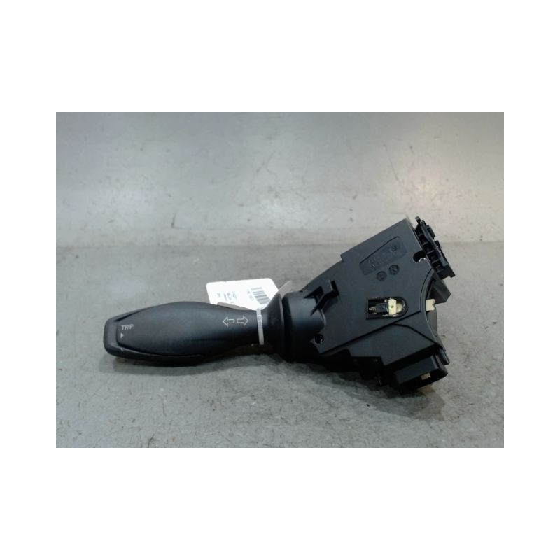 COMMANDE CLIGNOTANT FORD FIESTA