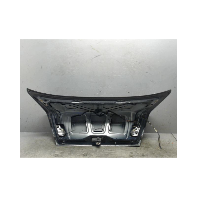 COFFRE ARRIERE MERCEDES E320