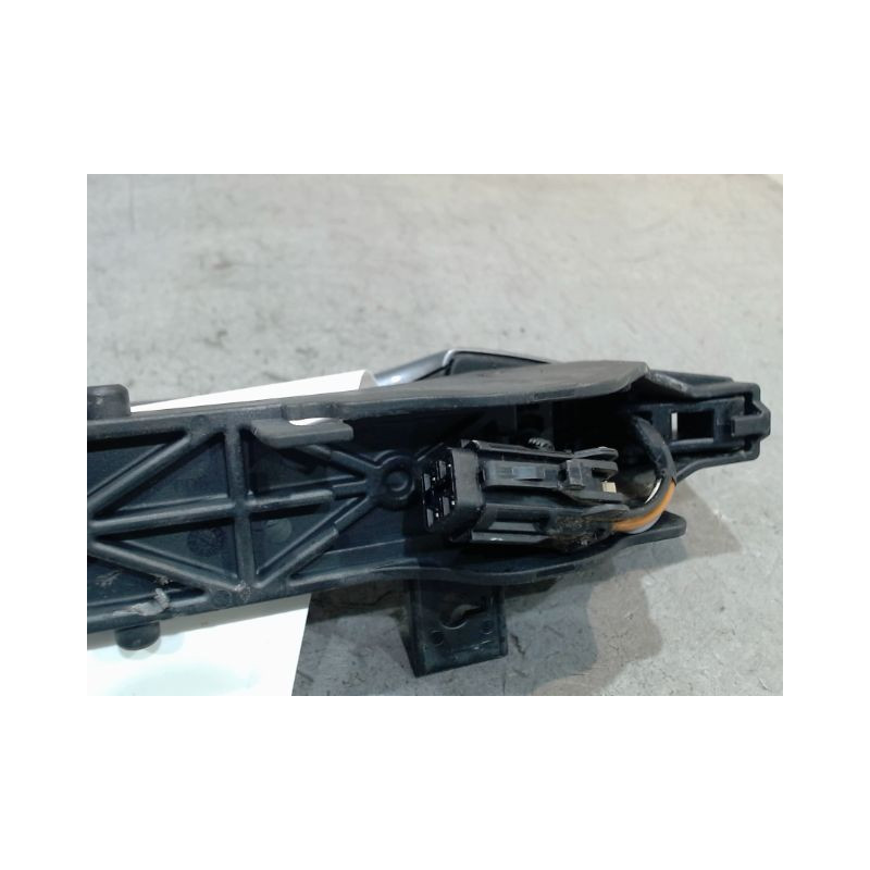 POIGNEE EXTERIEURE PORTE AVANT DROIT HYUNDAI IX35
