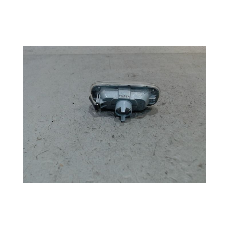 REPETITEUR AILE GAUCHE AUDI A3