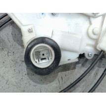 SYSTEME CONDAMNATION AVANT DROIT TOYOTA YARIS