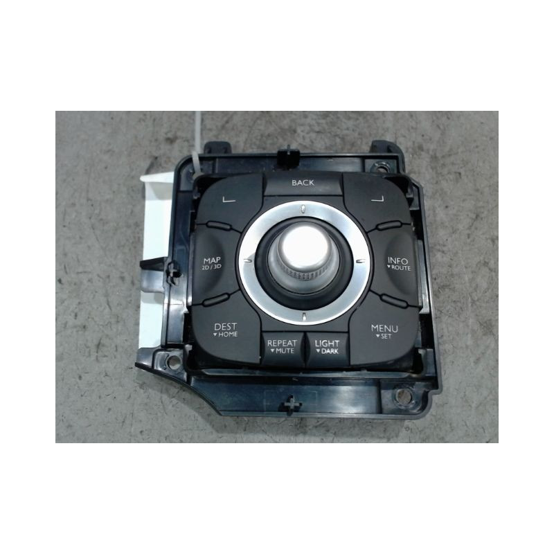 COMMANDE GPS RENAULT MEGANE