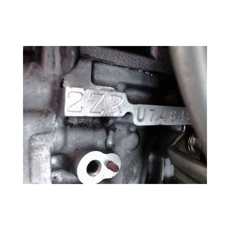 MOTEUR ESSENCE TOYOTA AURIS 1.8 Hybrid 
