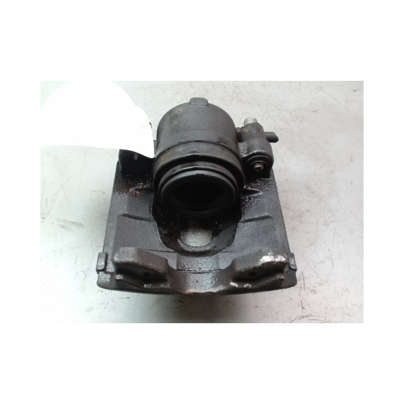 ETRIER DE FREIN AVANT DROIT OPEL CORSA 2010-