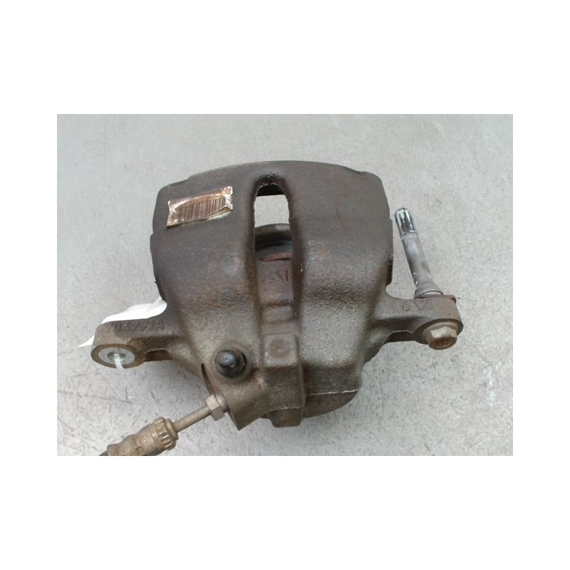 ETRIER DE FREIN AVANT GAUCHE OPEL CROSSLAND