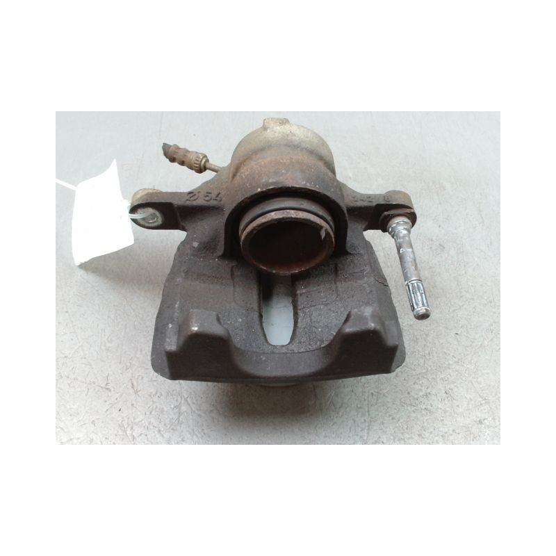 ETRIER DE FREIN AVANT GAUCHE OPEL CROSSLAND