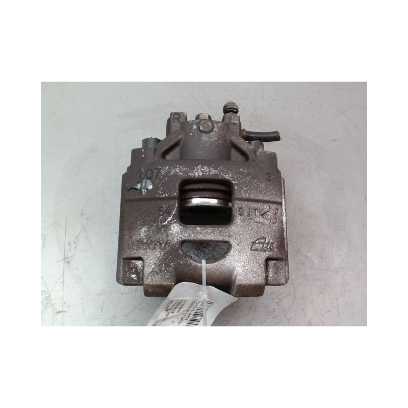 ETRIER DE FREIN AVANT GAUCHE TOYOTA YARIS 2005-