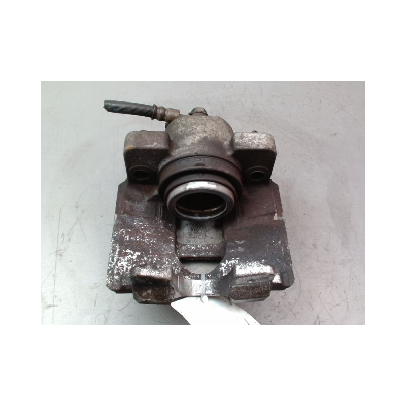 ETRIER DE FREIN AVANT GAUCHE TOYOTA YARIS 2005-