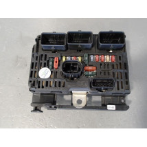 BOITE A FUSIBLES CITROEN C4