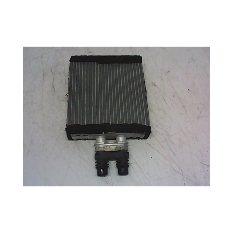 RADIATEUR DE CHAUFFAGE KIA VENGA