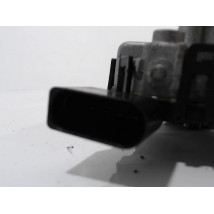 MOTEUR ESSUIE-GLACE AVANT VOLKSWAGEN POLO 2009-