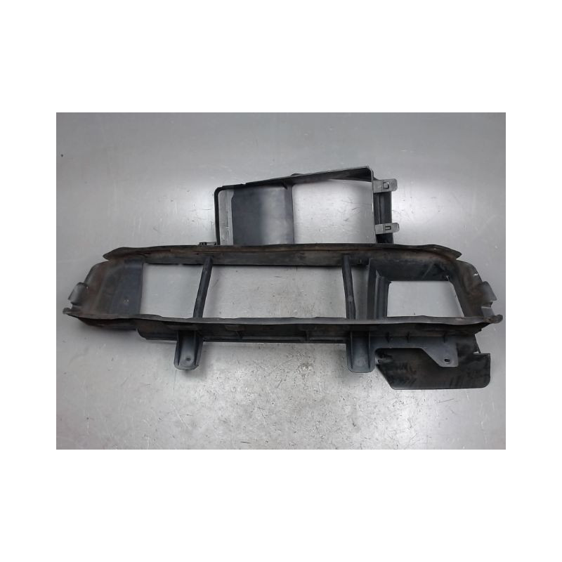SPOILER AVANT FORD FOCUS