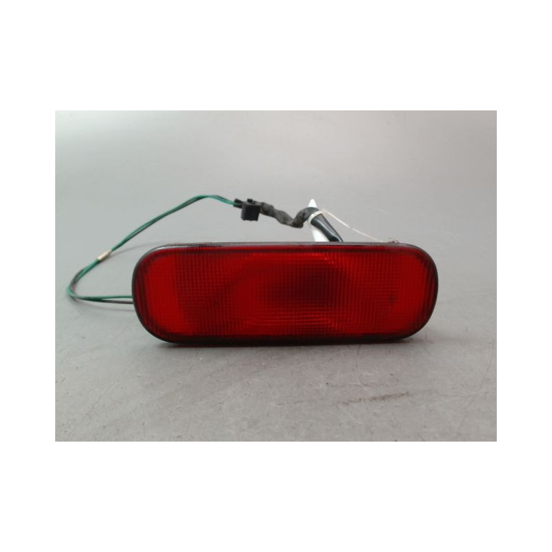 FEU BROUILLARD CENTRAL ARRIERE SUZUKI SWIFT III 2005-2011